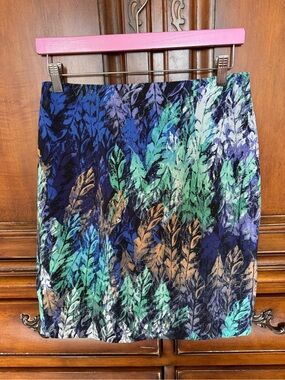 Harper & Gray Floral Pattern Women's Skirt in Navy and Teal